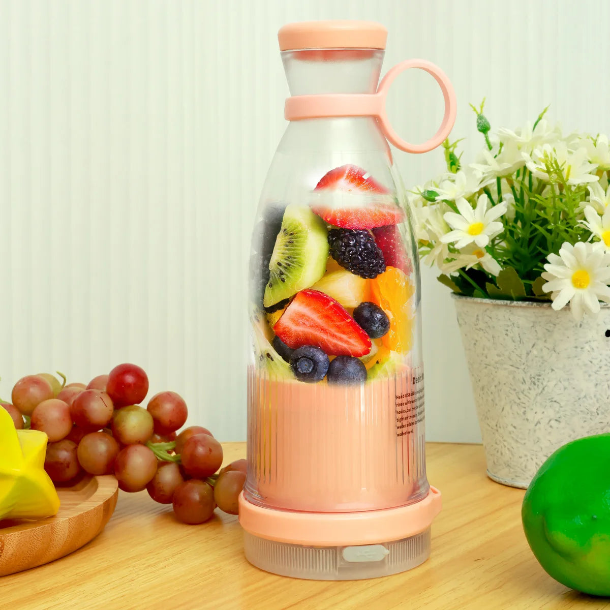 Fast way to blend anywhere you are. (portable)